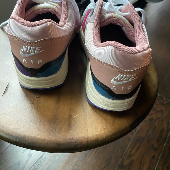 Air Max 1 sneaker brand new condition without box sz 6.5 - Picture 9 of 11